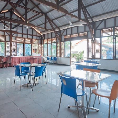 Hotel Markoni Pamanukan Mitra Reddoorz Pamanukan Hilir 外观 照片
