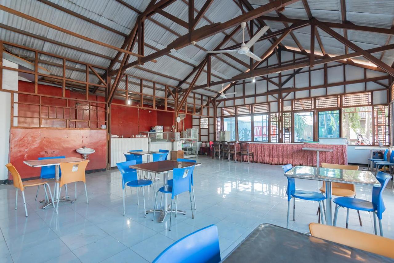 Hotel Markoni Pamanukan Mitra Reddoorz Pamanukan Hilir 外观 照片