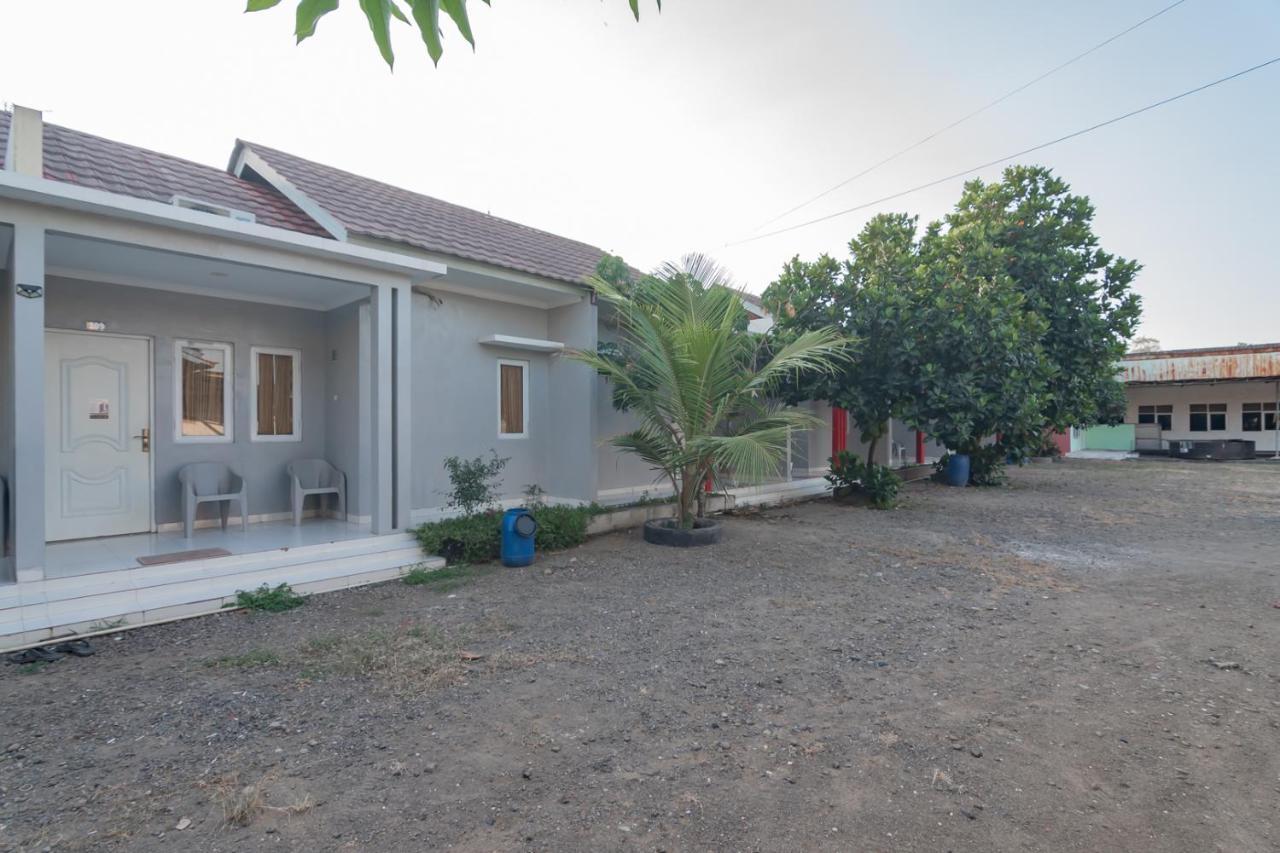 Hotel Markoni Pamanukan Mitra Reddoorz Pamanukan Hilir 外观 照片