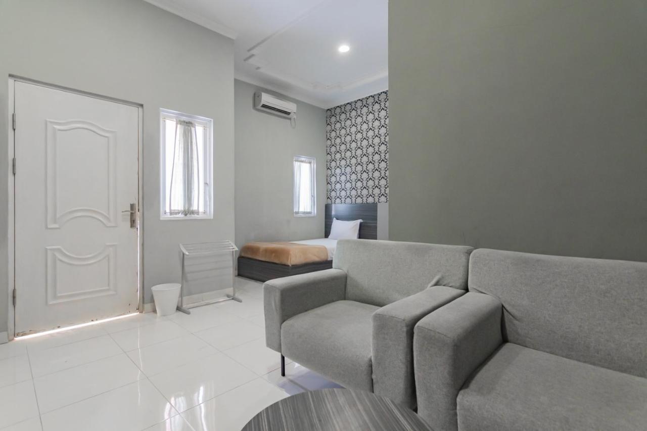 Hotel Markoni Pamanukan Mitra Reddoorz Pamanukan Hilir 外观 照片