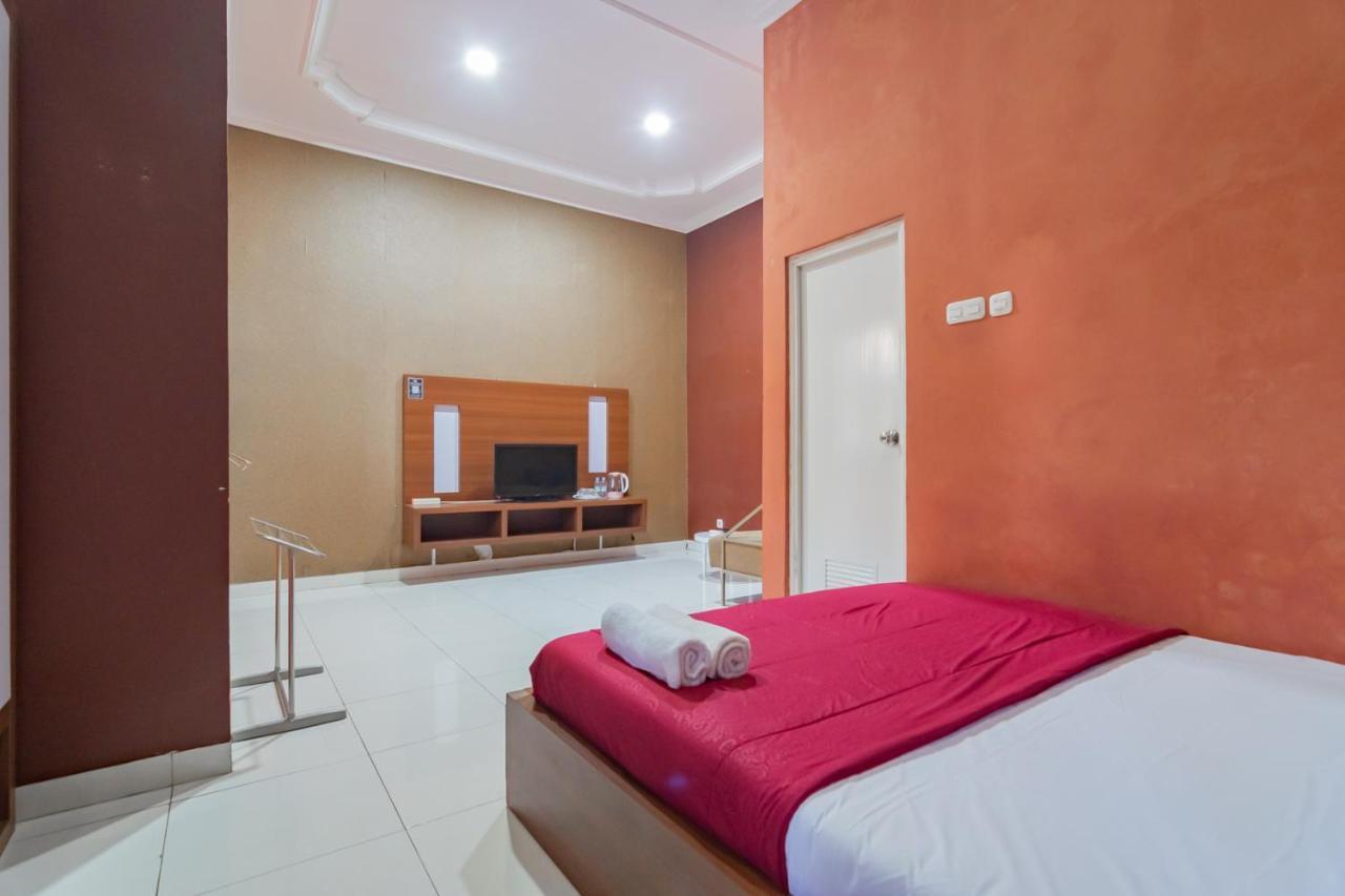 Hotel Markoni Pamanukan Mitra Reddoorz Pamanukan Hilir 外观 照片