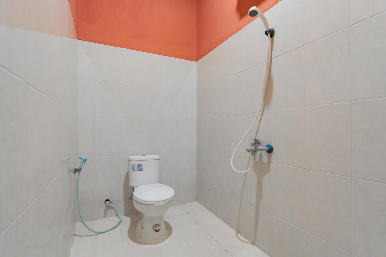 Hotel Markoni Pamanukan Mitra Reddoorz Pamanukan Hilir 外观 照片