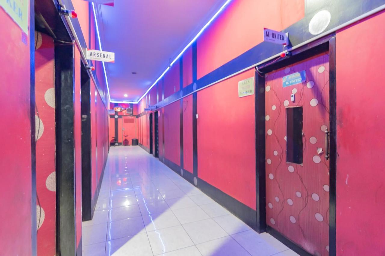 Hotel Markoni Pamanukan Mitra Reddoorz Pamanukan Hilir 外观 照片